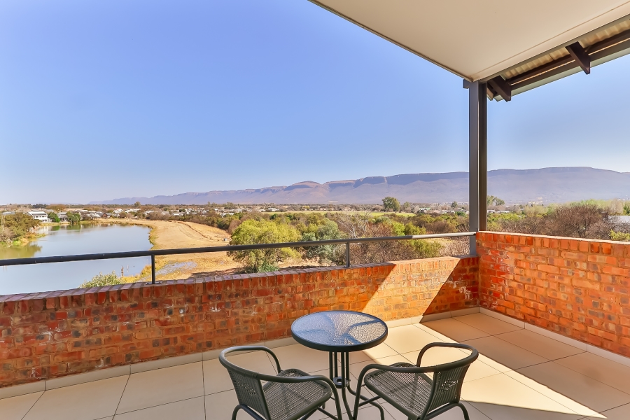 4 Bedroom Property for Sale in The Coves North West